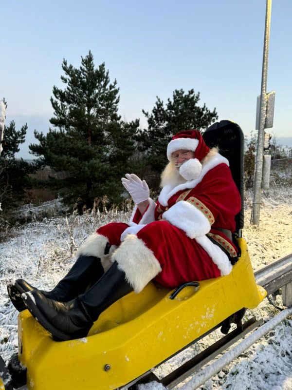 Santa Sessions - Image 4